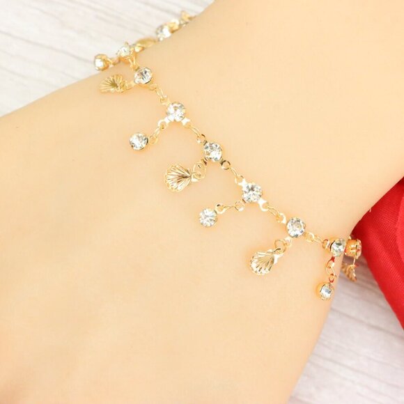 "Trendy Handmade Bracelet – A Thoughtful Gift for Girls & Women | UNVRC1272 - Picture 5 of 11